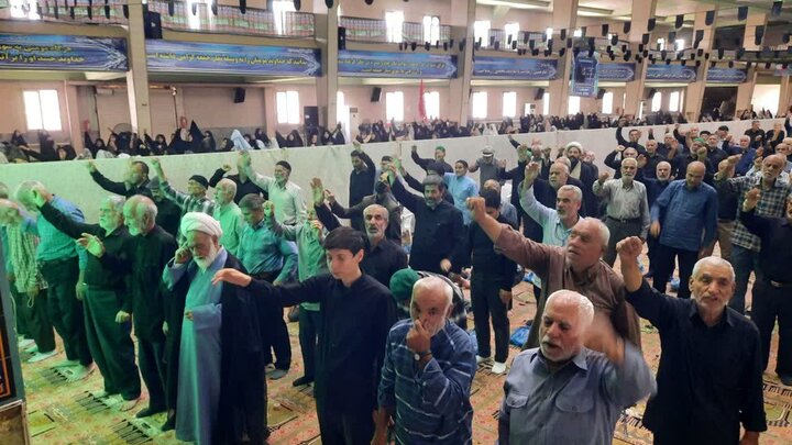 تصاویر/اقامه نماز عبادی سیاسی جمعه در خمین