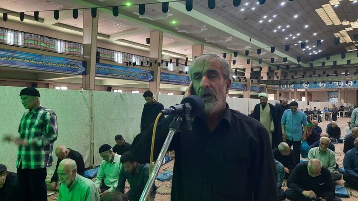 تصاویر/اقامه نماز عبادی سیاسی جمعه در خمین