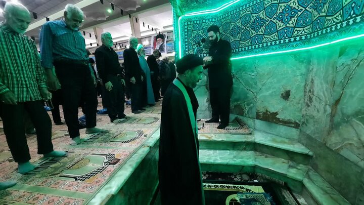 تصاویر/اقامه نماز عبادی سیاسی جمعه در خمین