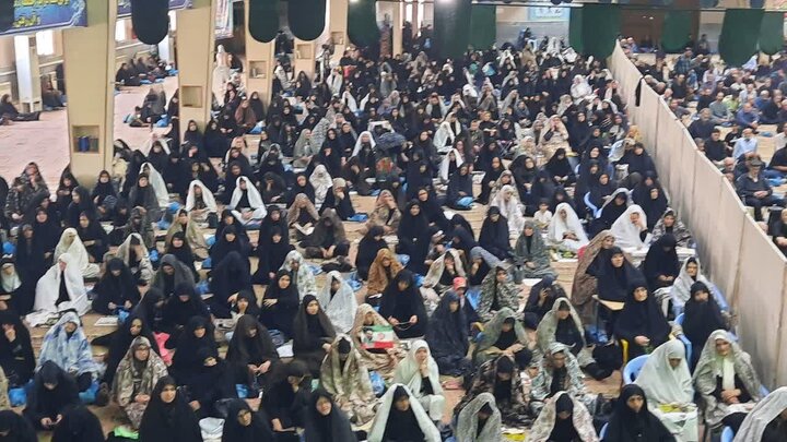 تصاویر/اقامه نماز عبادی سیاسی جمعه در خمین