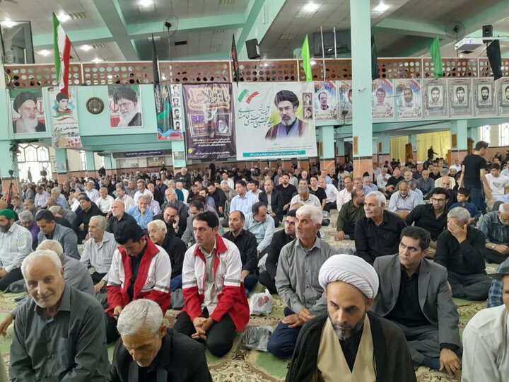تصاویر/ اقامه نماز جمعه پارس آباد