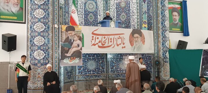 تصاویر/اقامه نماز عبادی سیاسی جمعه در ساوه
