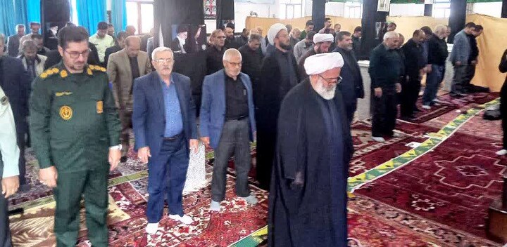 تصاویر/ اقامه نماز جمعه در کلیبر