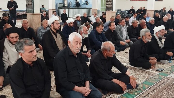 تصاویر/ اقامه نماز جمعه شهرستان باروق