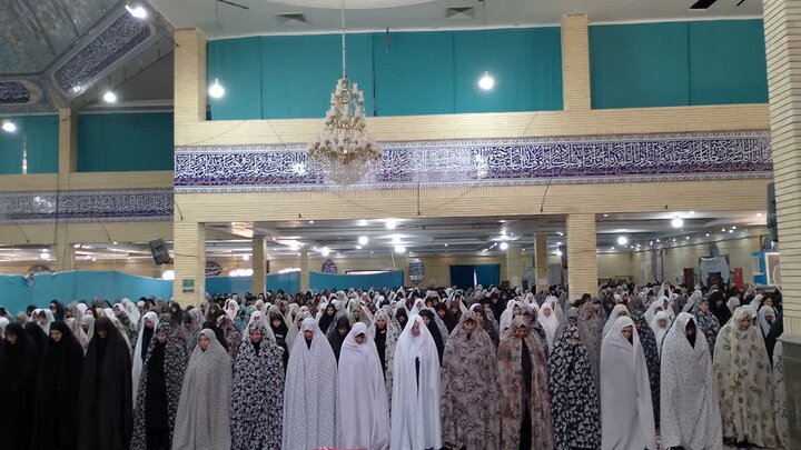 تصاویر/ اقامه نماز عبادی سیاسی جمعه در بهارستان