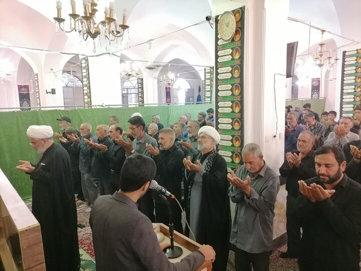 تصاویر/ اقامه نمازجمعه شهر کاظم آباد