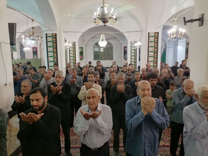 تصاویر/ اقامه نمازجمعه شهر کاظم آباد