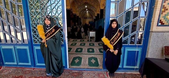 تصاویر/ اقامه نمازجمعه شهر ماهان