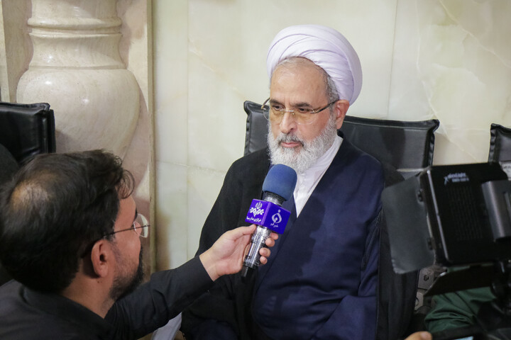 تصاویر/ مراسم ختم قائد شهید اُمت حضرت آیت‌ الله العظمی امام خامنه‌ای از طرف رهبر عظیم‌ الشأن انقلاب در حرم حضرت معصومه سلام‌الله‌علیها