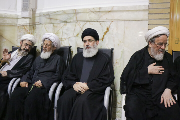 تصاویر/ مراسم ختم قائد شهید اُمت حضرت آیت‌ الله العظمی امام خامنه‌ای از طرف رهبر عظیم‌ الشأن انقلاب در حرم حضرت معصومه سلام‌الله‌علیها