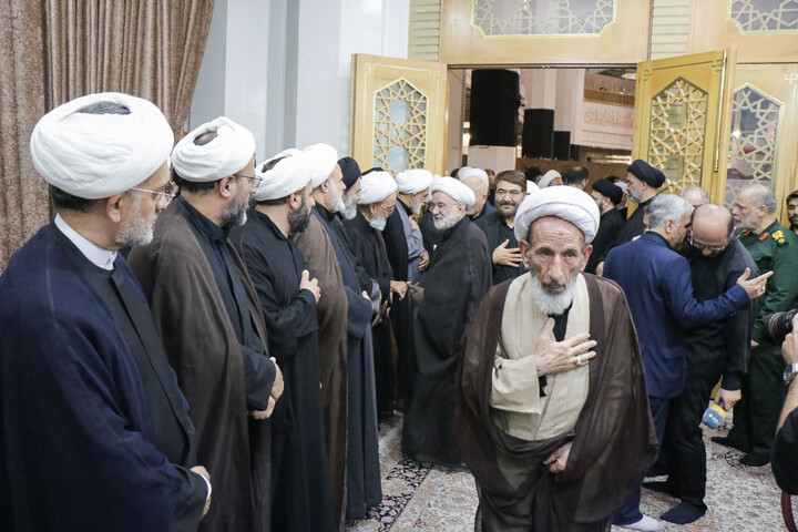 تصاویر/ مراسم ختم قائد شهید اُمت حضرت آیت‌ الله العظمی امام خامنه‌ای از طرف رهبر عظیم‌ الشأن انقلاب در حرم حضرت معصومه سلام‌الله‌علیها