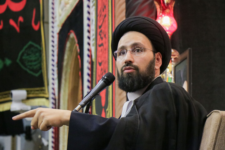 تصاویر/ مراسم ختم قائد شهید اُمت حضرت آیت‌ الله العظمی امام خامنه‌ای از طرف رهبر عظیم‌ الشأن انقلاب در حرم حضرت معصومه سلام‌الله‌علیها