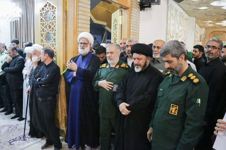 تصاویر/ مراسم ختم قائد شهید اُمت حضرت آیت‌ الله العظمی امام خامنه‌ای از طرف رهبر عظیم‌ الشأن انقلاب در حرم حضرت معصومه سلام‌الله‌علیها