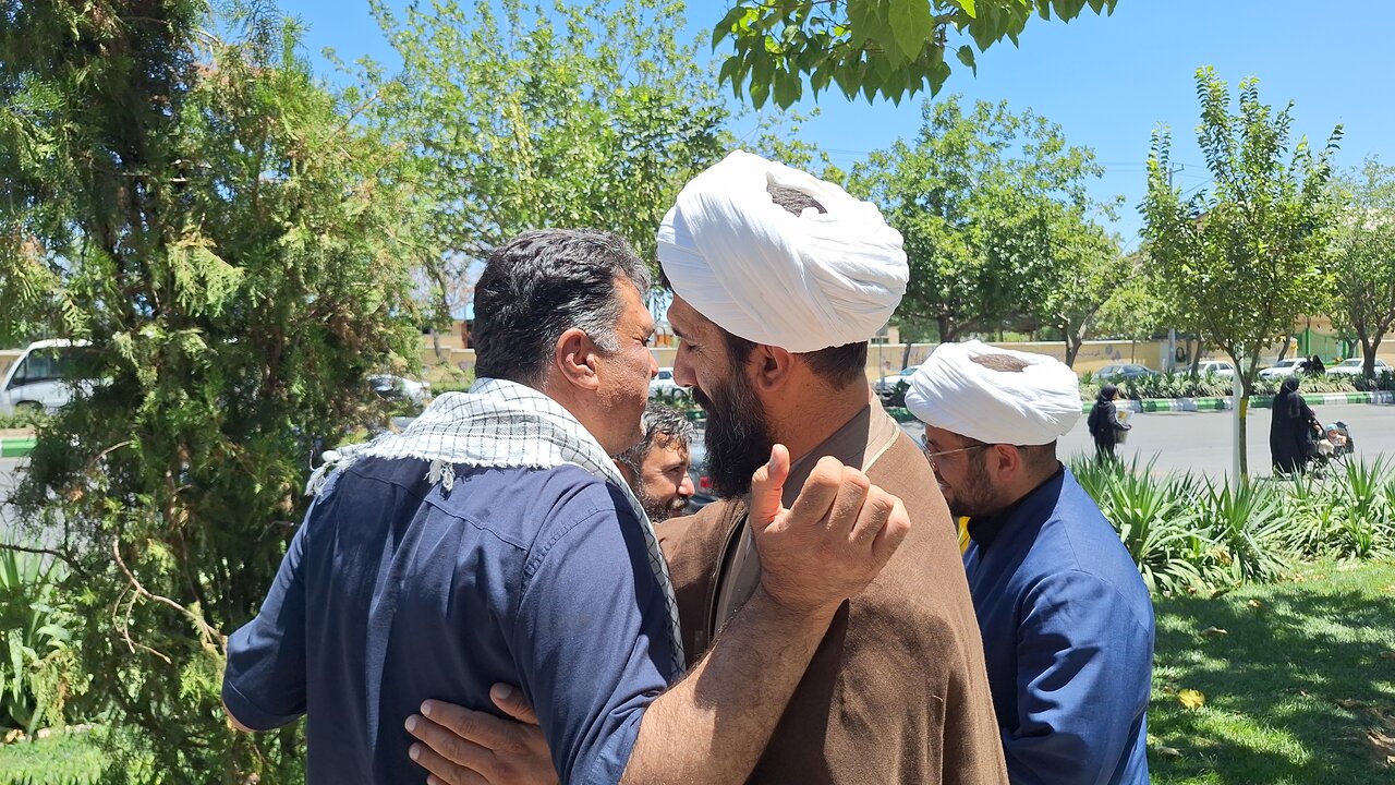 روایت طلاب جهادی یاسوج از بدرقه تاریخی قافله‌سالار انقلاب