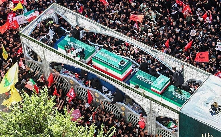 Şehit Rehberin Mübarek Naaşının Defni için Düzenlenen Cenaze Merasimi, Bilinçli Ümmetin Medeniyet Temelli Biati idi