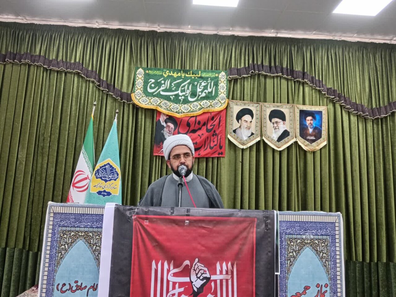 تشییع باشکوه رهبر شهید، نشانگر ناکامی دشمن در حذف اندیشه و زنده‌بودن آرمان‌هاست