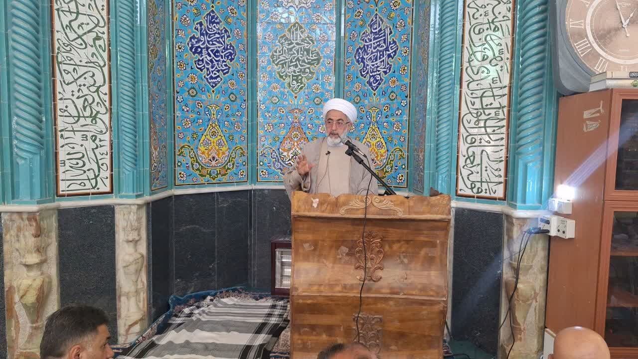 تشییع میلیونی رهبر شهید، پاسخ قاطع ملت ایران به دشمنان اسلام بود