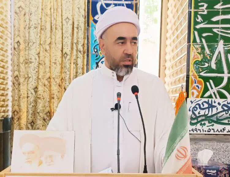 ماموستا تمرنژاد: تشییع رهبر شهید، یک نبرد سیاسی و رسانه‌ای بود