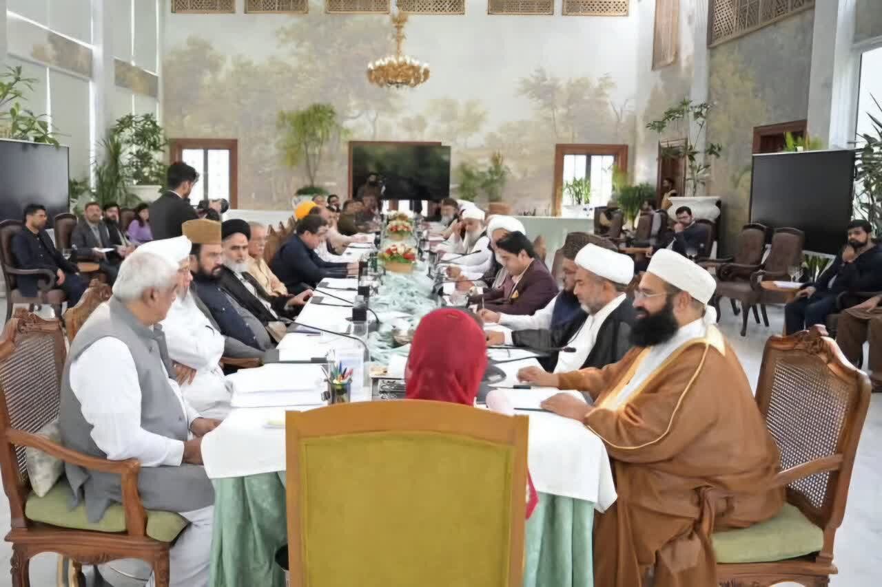 وزیراعلیٰ پنجاب سے نیشنل پیغامِ امن کمیٹی کے وفد کی ملاقات / زیارتِ اربعین سمیت مختلف امور پر تبادلۂ خیال