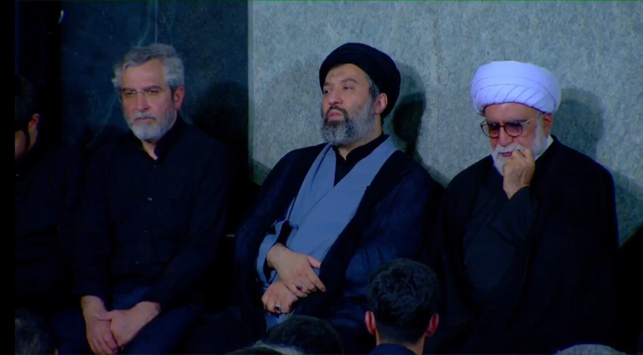 مراسم بزرگداشت امام شهید در حرم مطهر رضوی