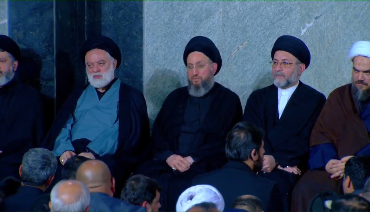 مراسم بزرگداشت امام شهید در حرم مطهر رضوی