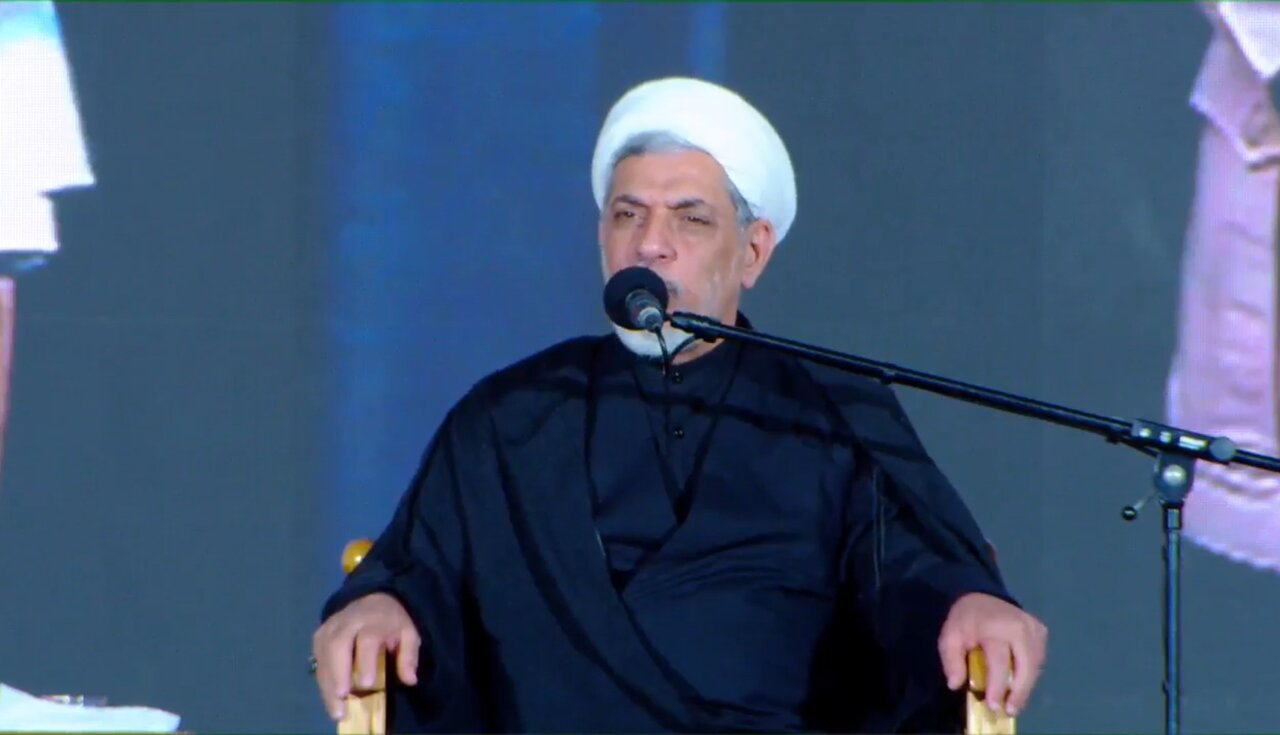 رهبر شهید بر ترویج معارف صحیفه سجادیه تأکید داشتند