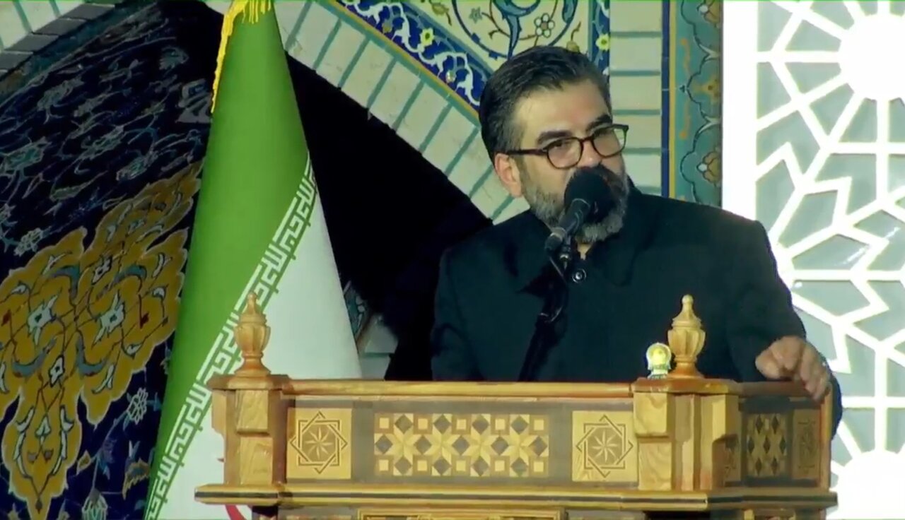 مراسم بزرگداشت امام شهید در حرم مطهر رضوی