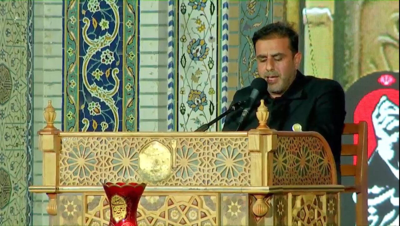 مراسم بزرگداشت امام شهید در حرم مطهر رضوی