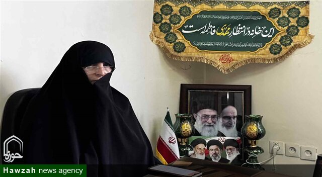 خدمت‌رسانی به زائران امام شهید، جلوه‌ای از روحیه جهادی بانوان طلبه بود