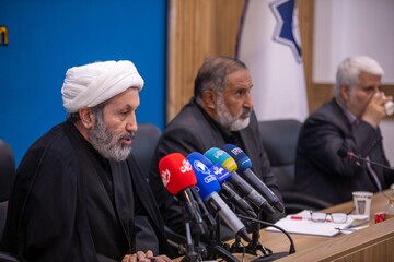 استقبال شاعران ۴۰ کشور از جایزه جهانی شعر «امام شهید»