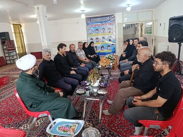 نشست هماهنگی آیین گرامیداشت سیدالشهدای انقلاب اسلامی در ملایر برگزار شد+عکس