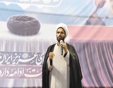 حضور مردم در میدان، دشمن را خشمگین و جبهه انقلاب را مقتدرتر می‌کند