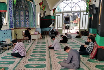 تصاویر/ امتحانات نیم‌سال دوم سال تحصیلی جاری طلاب مدرسه علمیه آیت‌الله مدنی کاشانی(ره)
