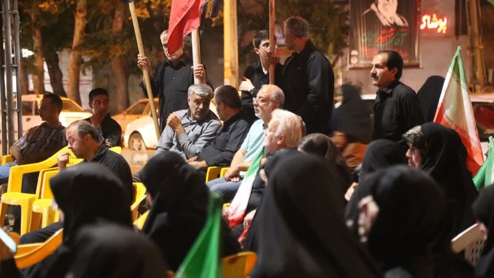 تصاویر / مراسم گرامیداشت قائدشهید امت وبیعت با مقام معظم رهبری در آستان مقدس زبیده خاتون (س)
