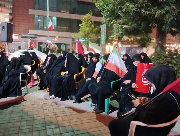 تصاویر / مراسم گرامیداشت قائدشهید امت وبیعت با مقام معظم رهبری در آستان مقدس زبیده خاتون (س)
