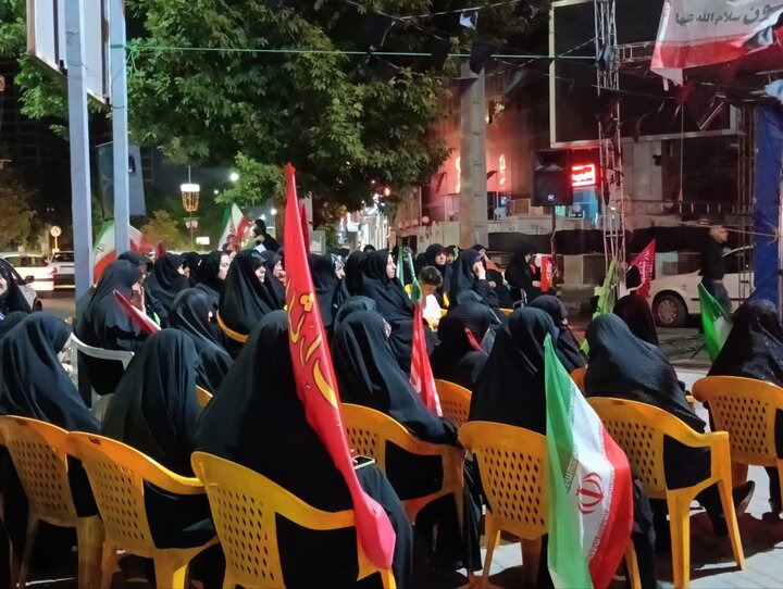 تصاویر / مراسم گرامیداشت قائدشهید امت وبیعت با مقام معظم رهبری در آستان مقدس زبیده خاتون (س)