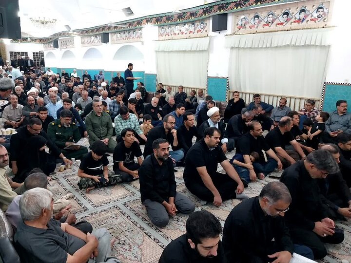 تصاویر/ مراسم باشکوه بزرگداشت قائد امت، امام شهید آیت‌الله العظمی سید علی حسینی خامنه‌ای (رضوان‌الله تعالی علیه) برگزار شد