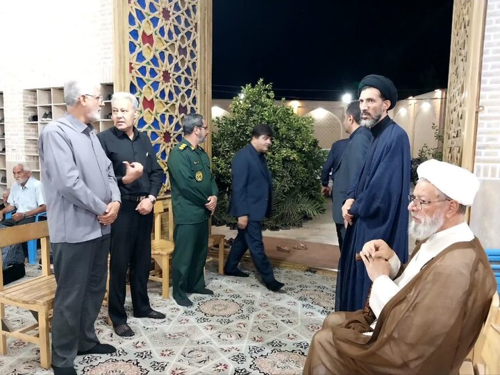 تصاویر/ مراسم باشکوه بزرگداشت قائد امت، امام شهید آیت‌الله العظمی سید علی حسینی خامنه‌ای (رضوان‌الله تعالی علیه) برگزار شد