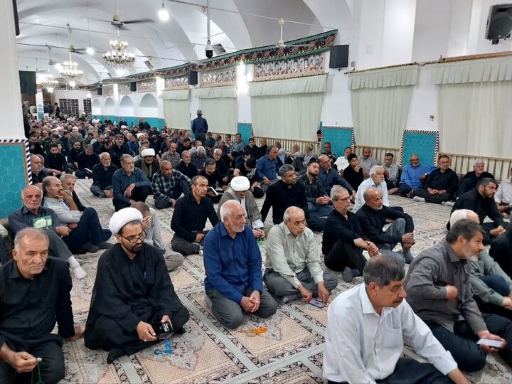 تصاویر/ مراسم باشکوه بزرگداشت قائد امت، امام شهید آیت‌الله العظمی سید علی حسینی خامنه‌ای (رضوان‌الله تعالی علیه) برگزار شد