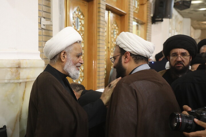 تصاویر/ مراسم بزرگداشت قائد شهید اُمت آیت‌ الله العظمی امام خامنه‌ای(ره) از طرف رهبر معظم انقلاب در حرم حضرت معصومه (س)