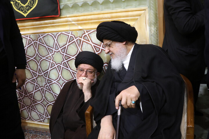 تصاویر/ مراسم بزرگداشت قائد شهید اُمت آیت‌ الله العظمی امام خامنه‌ای(ره) از طرف رهبر معظم انقلاب در حرم حضرت معصومه (س)