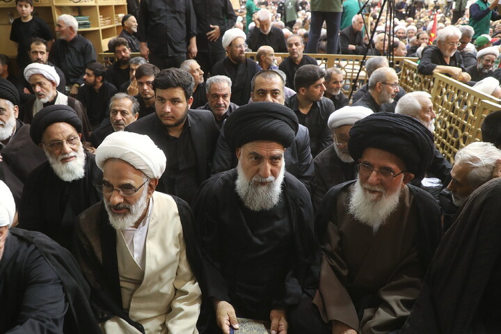 تصاویر/ مراسم بزرگداشت قائد شهید اُمت آیت‌ الله العظمی امام خامنه‌ای(ره) از طرف رهبر معظم انقلاب در حرم حضرت معصومه (س)