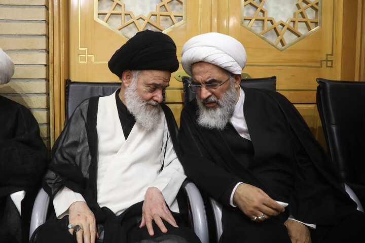تصاویر/ مراسم بزرگداشت قائد شهید اُمت آیت‌ الله العظمی امام خامنه‌ای(ره) از طرف رهبر معظم انقلاب در حرم حضرت معصومه (س)