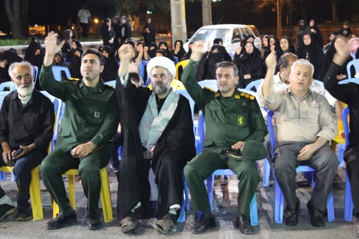 تصاویر/ استمرار تجمعات مردمی در باروق