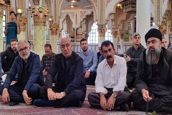 تصاویر/ بزرگداشت امام و رهبر شهید انقلاب در مسجد شافعی کرمانشاه با حضور استاندار