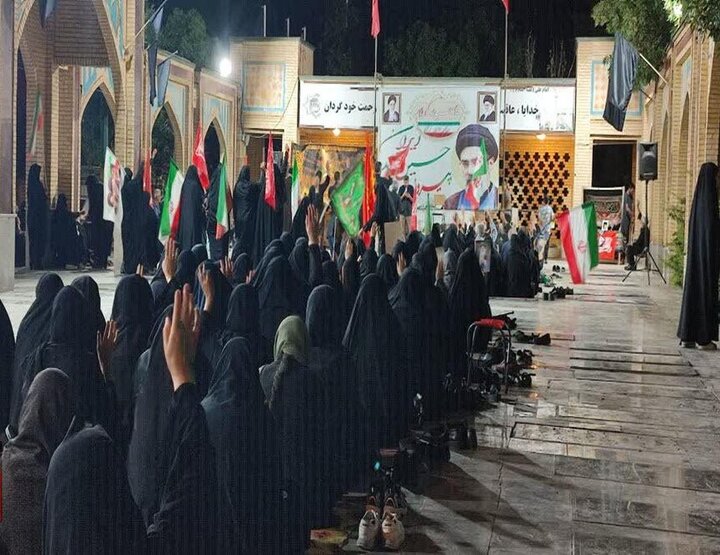 تصاویر/ برگزاری تجمع مردمی در صالح‌آباد و تجدید عهد با رهبر انقلاب