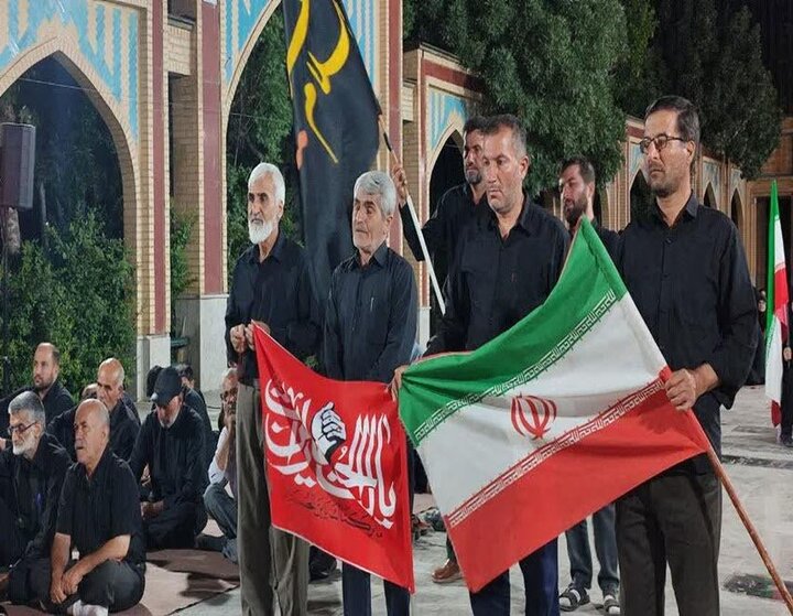 تصاویر/ برگزاری تجمع مردمی در صالح‌آباد و تجدید عهد با رهبر انقلاب