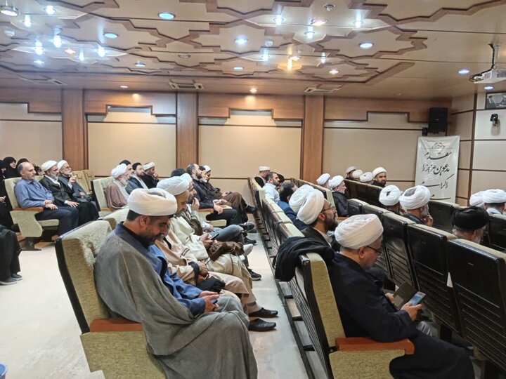 تصاویر/ بزرگداشت شهادت رهبر شهید (ره) در دفتر مرجع عالیقدر، آیت الله جوادی آملی در شهرستان آمل