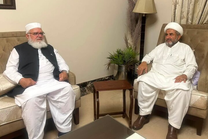 علامہ عارف واحدی سے لیاقت بلوچ کی ملاقات / دورہ ایران سمیت مختلف امور پر تفصیلی تبادلۂ خیال