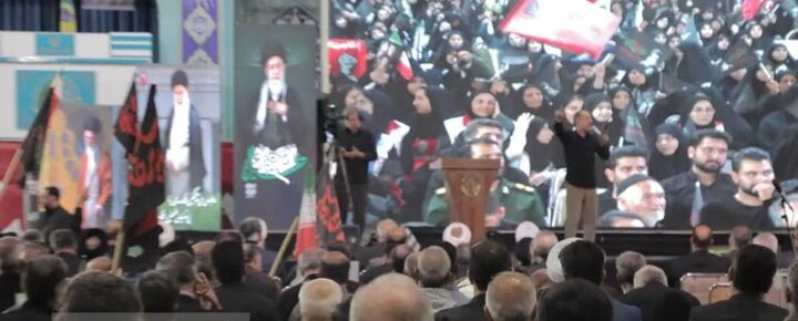 تصاویر/مراسم یادبود قائد شهید ملت در مصلای اراک
